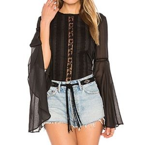The Jetset Diaries Amorie black bell sleeve top S